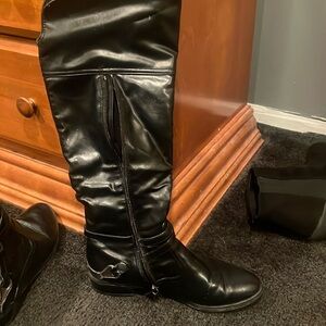 Merona black  side zip used boots worn several times good condition.